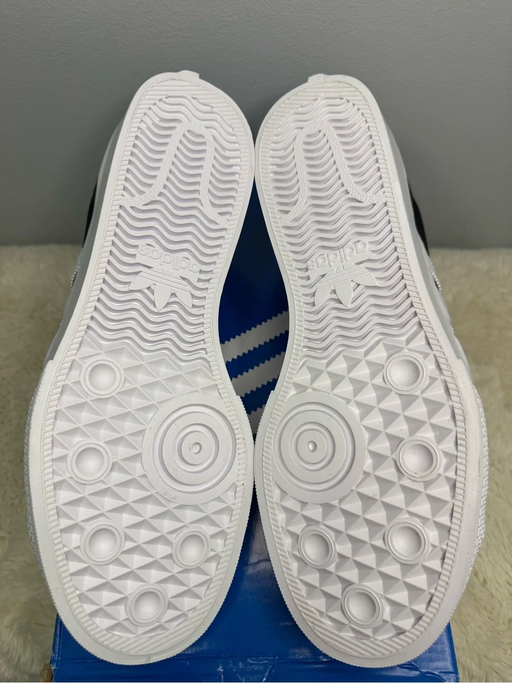 adidas Nizza Platform Women’s Sneakers - Size 10